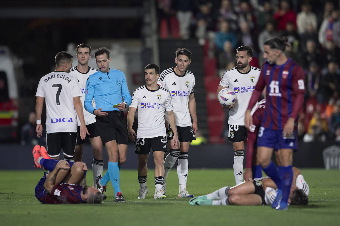 El Burgos CF se desdibuja en Elda