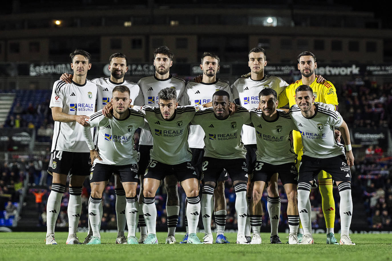 El Burgos CF se desdibuja en Elda