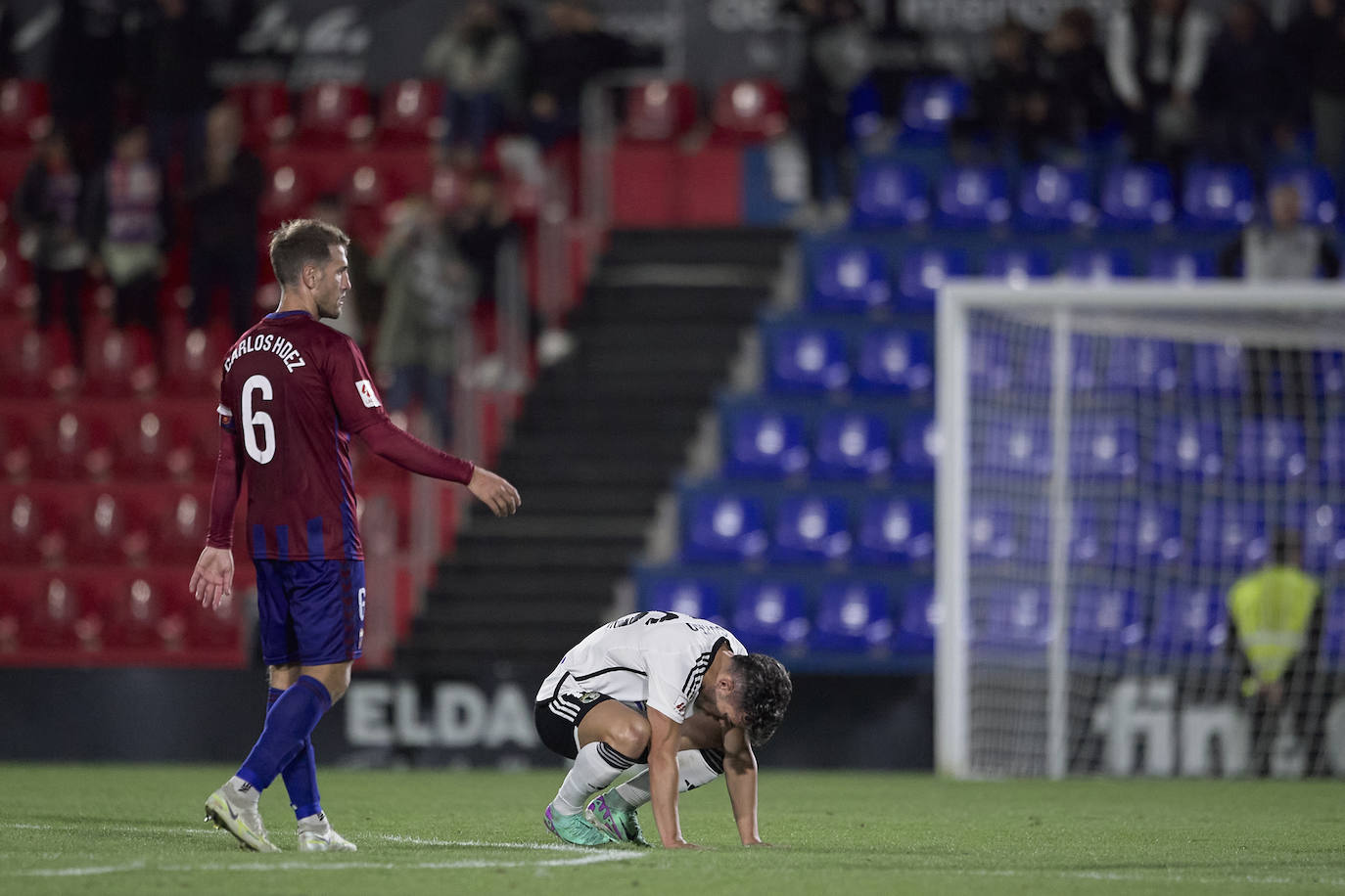 El Burgos CF se desdibuja en Elda