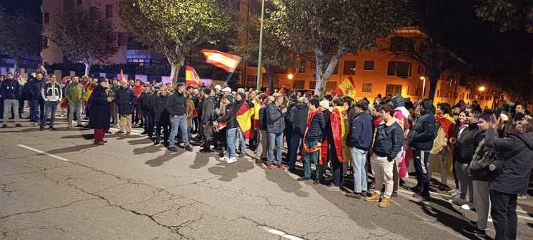 Imagen de los manifestantes congregados en la calle Vitoria este martes por la tarde en Burgos