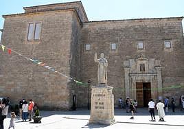 Caleruega preside la región norte de la asociación Los Pueblos más Bonitos de España.