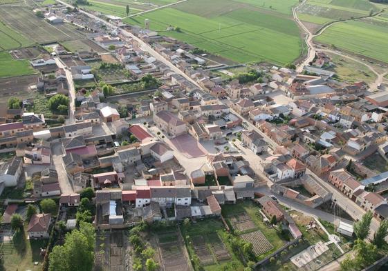 Vista aérea del municipio burgalés Berlangas de Roa.