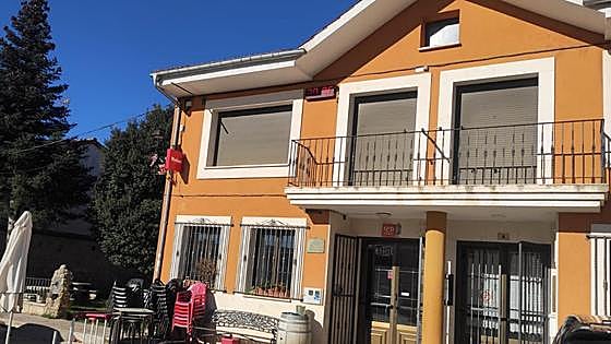 La oferta de un pueblo de Burgos: llevar el bar por 50 euros al mes