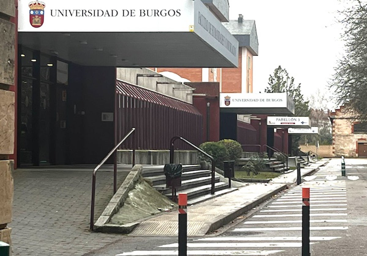 Pabellones del Antiguo Hospital Militar que ahora son de la UBU y Sacyl.