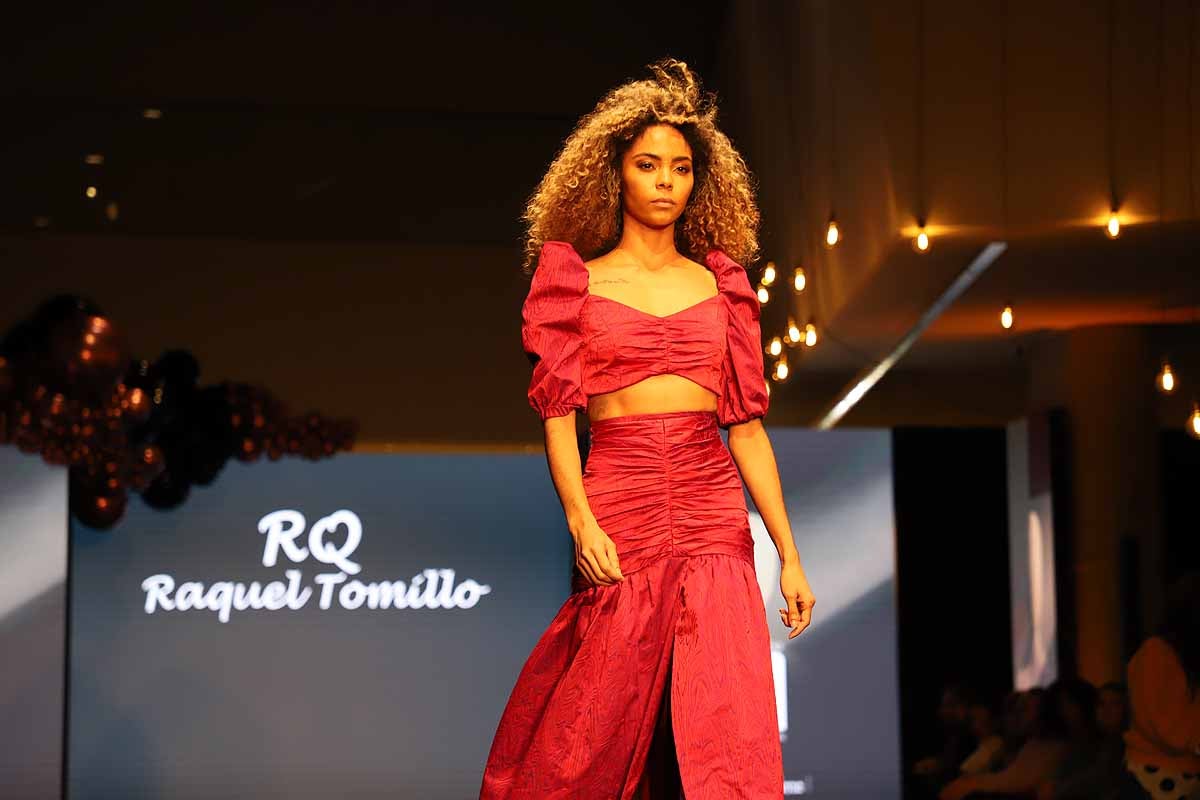 La diseñadora burgalesa Raquel Tomillo presenta su nueva colección
