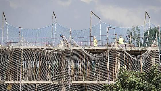 FAE y Cajaviva urgen a tomar medidas de «apoyo» a las pymes y reducir los trámites administrativos