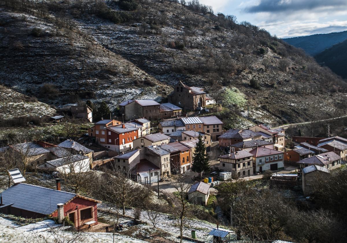 Vista de Puras de Villafranca.