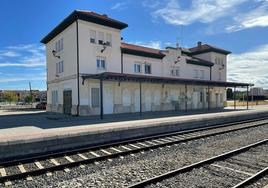 Estación de ferrocarril El Montecillo de Aranda de Duero