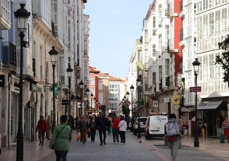 Calle Laín Calvo, una de las calles comerciales de Burgos.