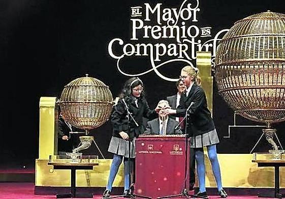 Sorteo de la Lotería de Navidad: el Gordo más tardón se olvida de Burgos