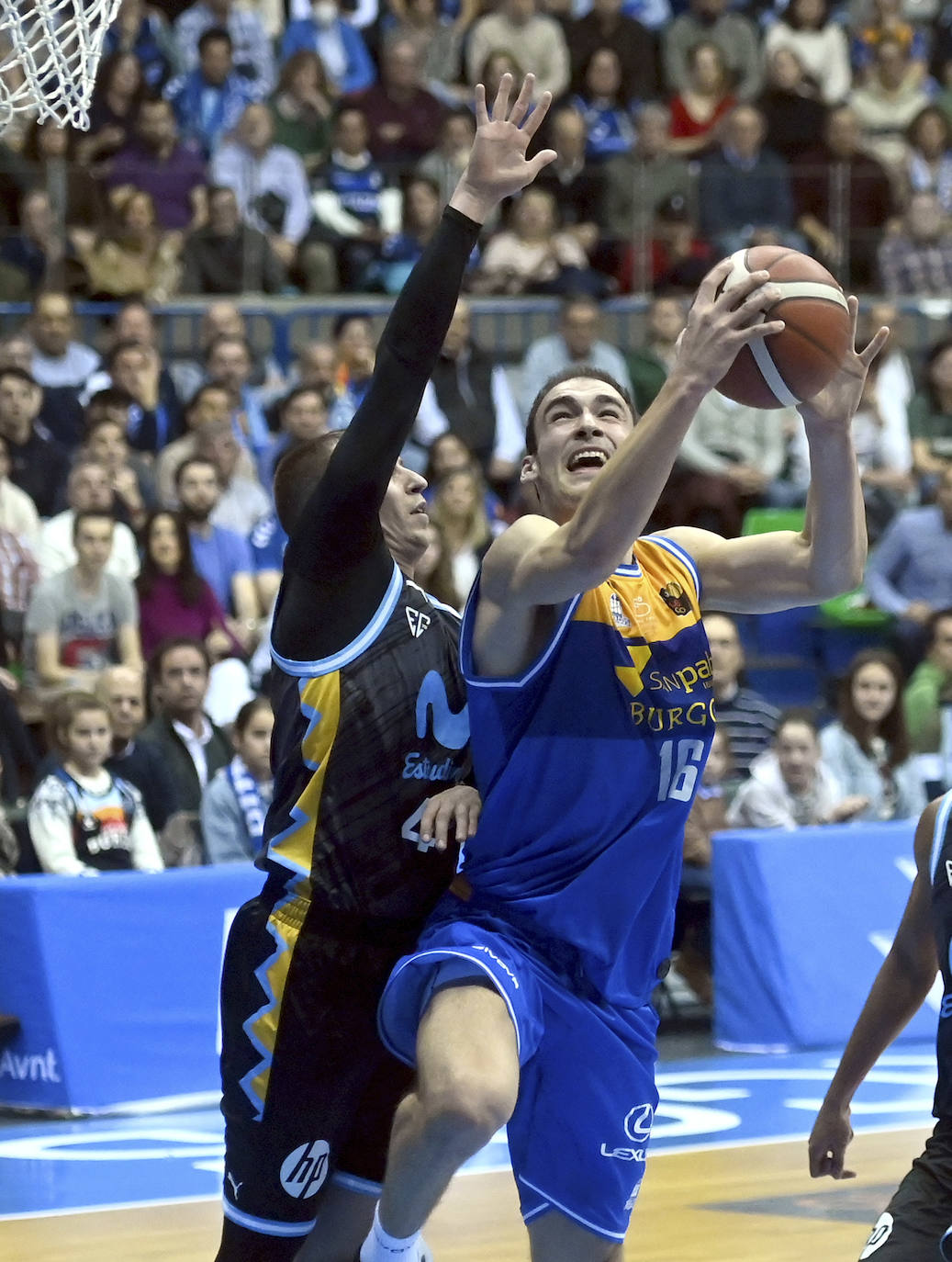 El partido del San Pablo Burgos frente al Estudiantes, en imágnes