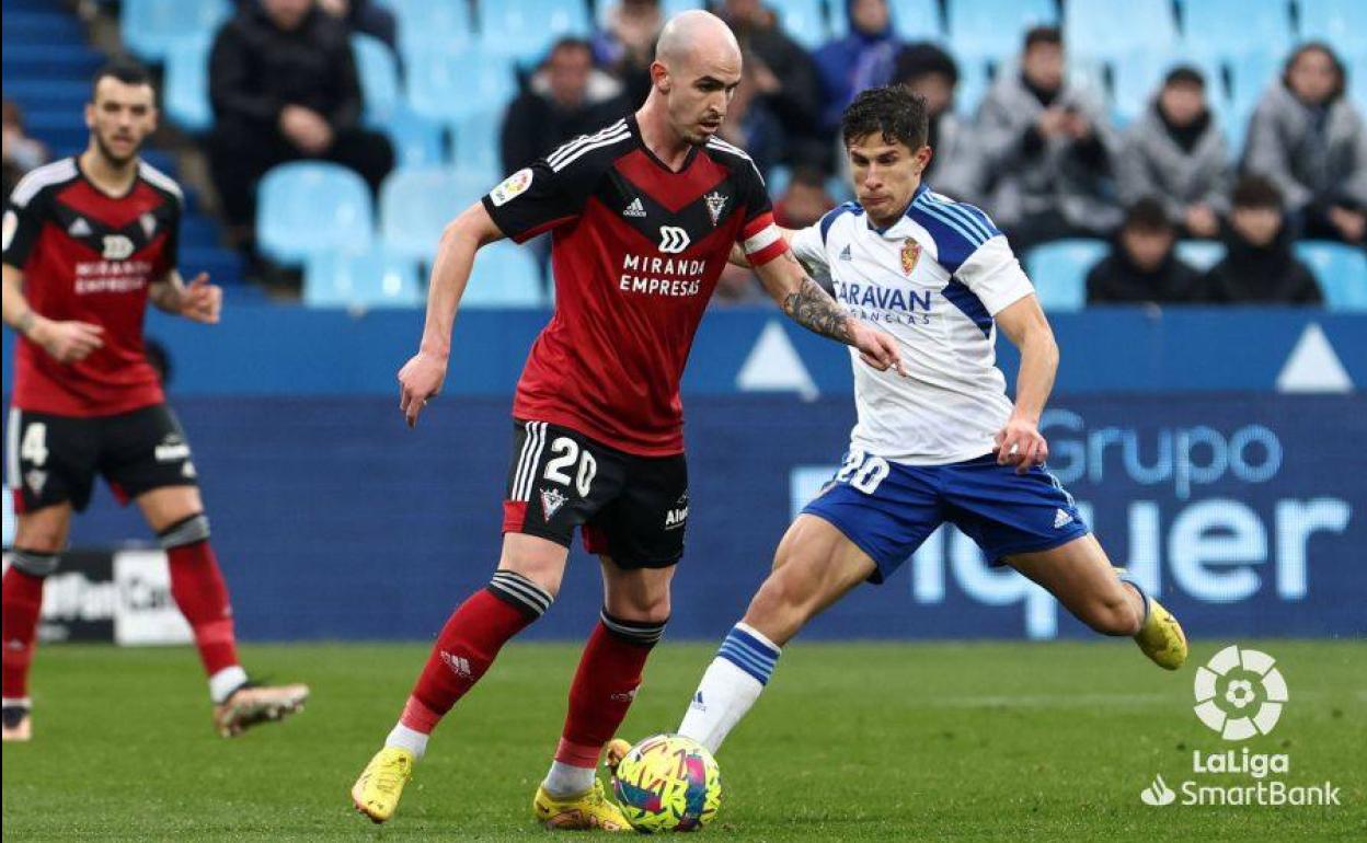 El Mirandés suma un punto en Zaragoza.