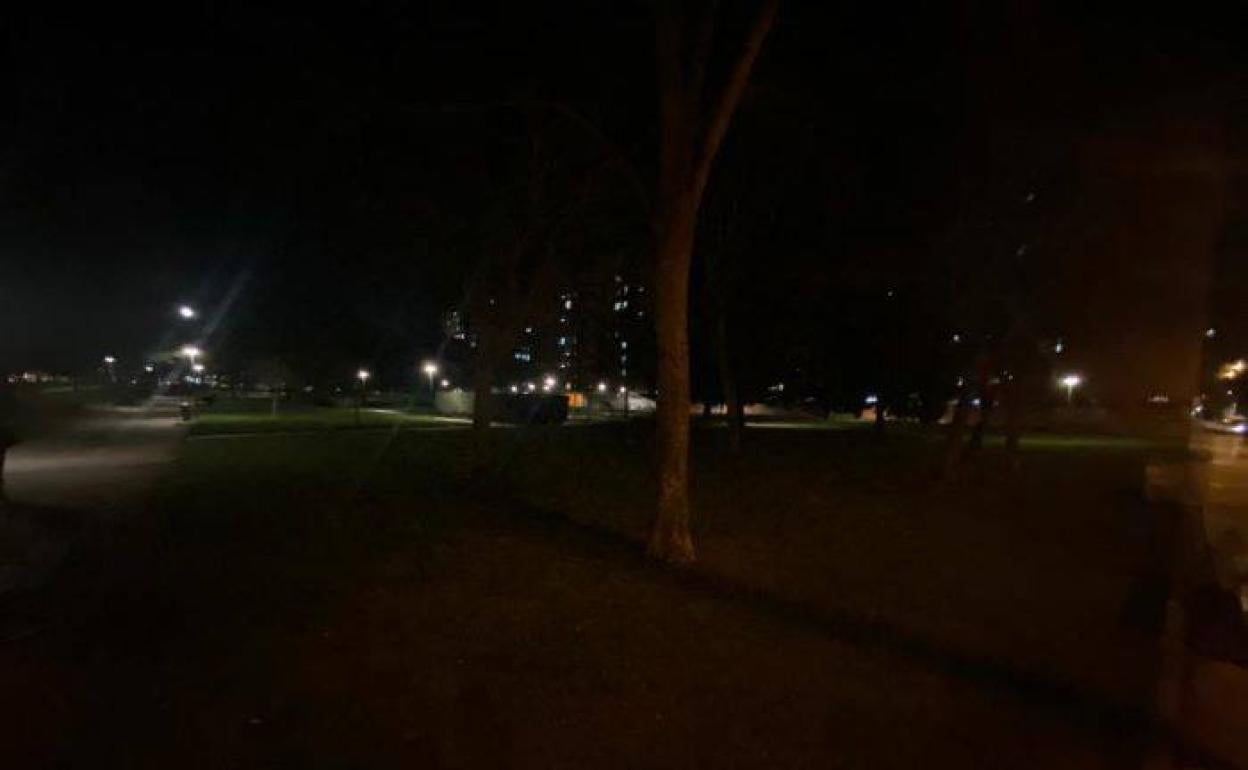 Parque de Buenavista de noche.