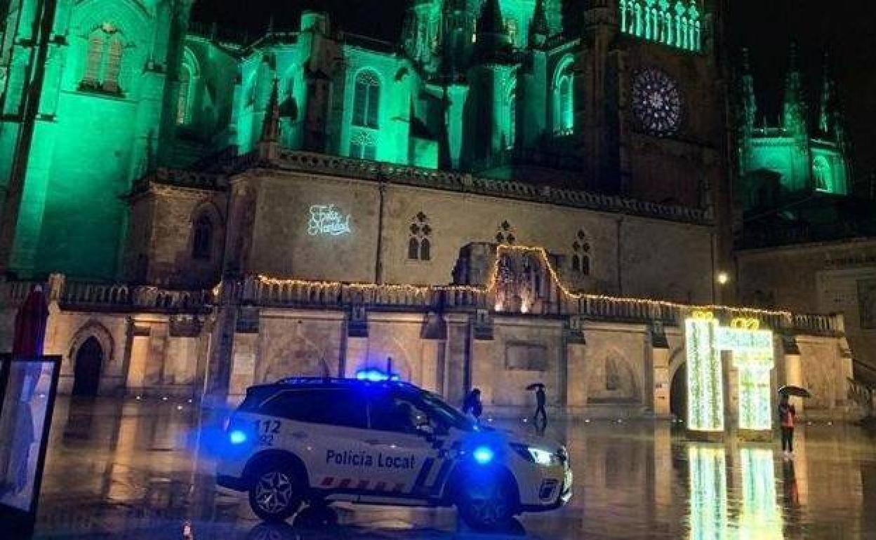 La Policía Local de Burgos detuvo a cuatro varones el primer día del año.