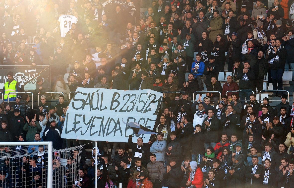 Fotos: El Burgos CF recupera la senda de la victoria