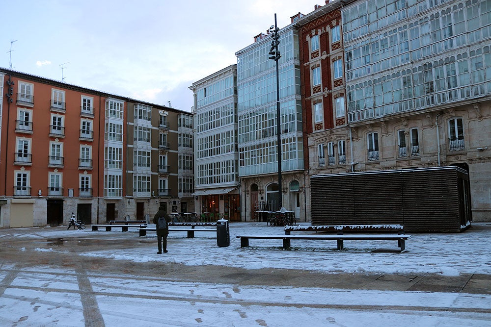 Fotos: La nieve llega a Burgos