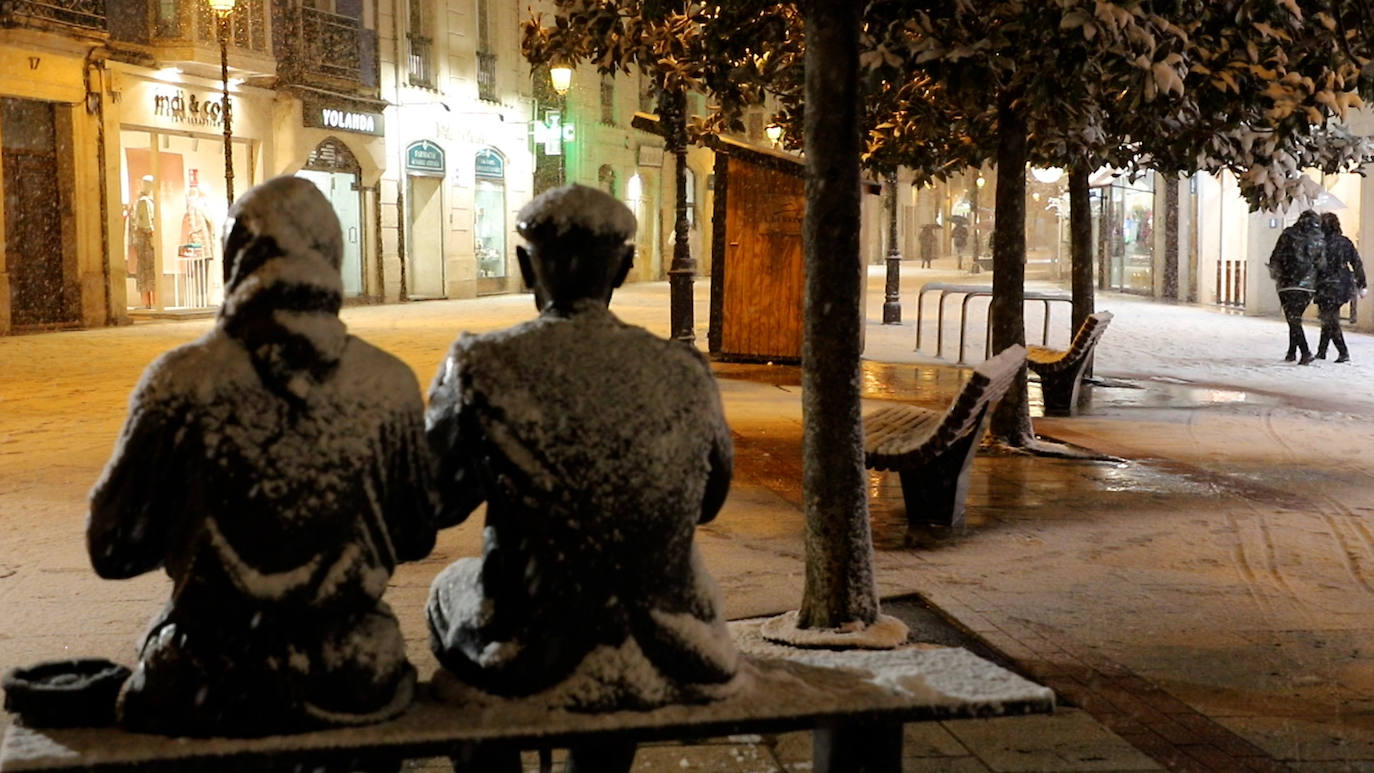 Las nevadas se han echo notar a última hora de la tarde en la capital burgalesa