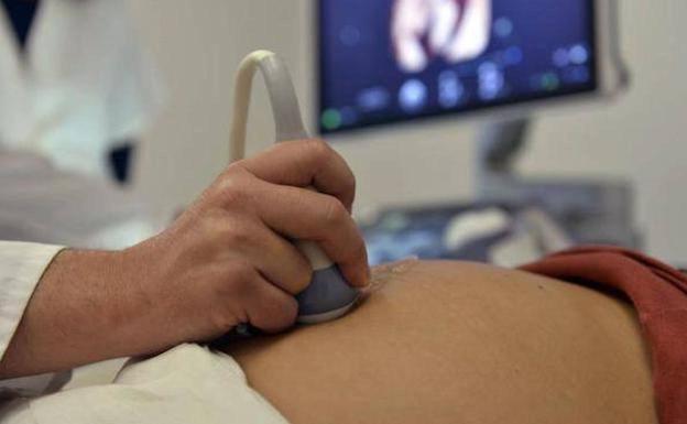 Mujer de 30 a 39 años y que ya es madre, el perfil de la burgalesa que aborta