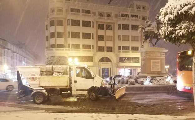 Galería. Burgos se ha teñido de blanco tras las nevadas