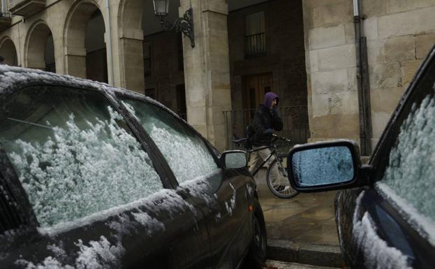 Nieve en el coche