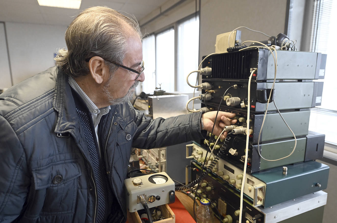 Equipos de radio expuestos en el Museo de Radiocomunicación Inocencio Bocanegra en Belorado.