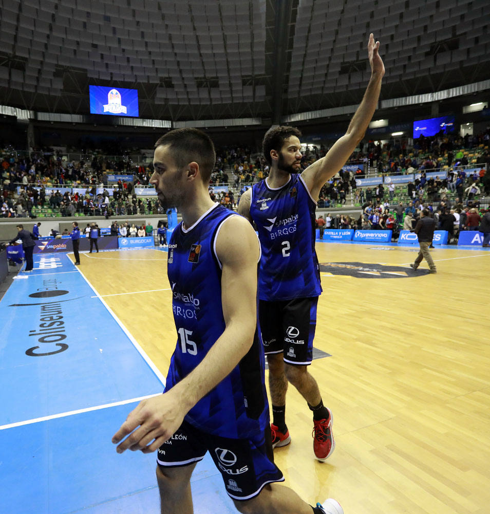 Fotos: El San Pablo se lleva el derbi autonómico