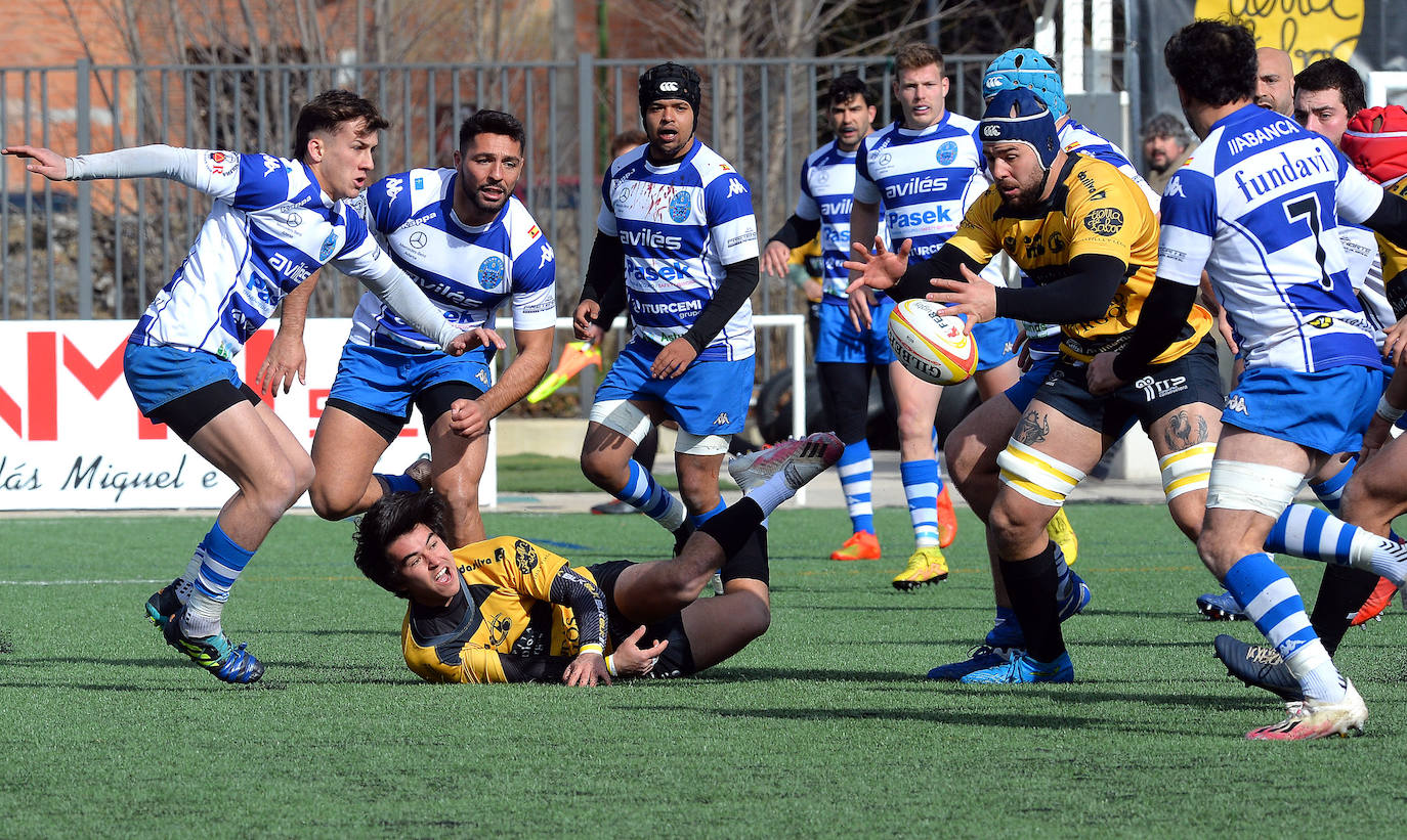 Fotos: Victoria del Recoletas Burgos ante el Pasek Belenos