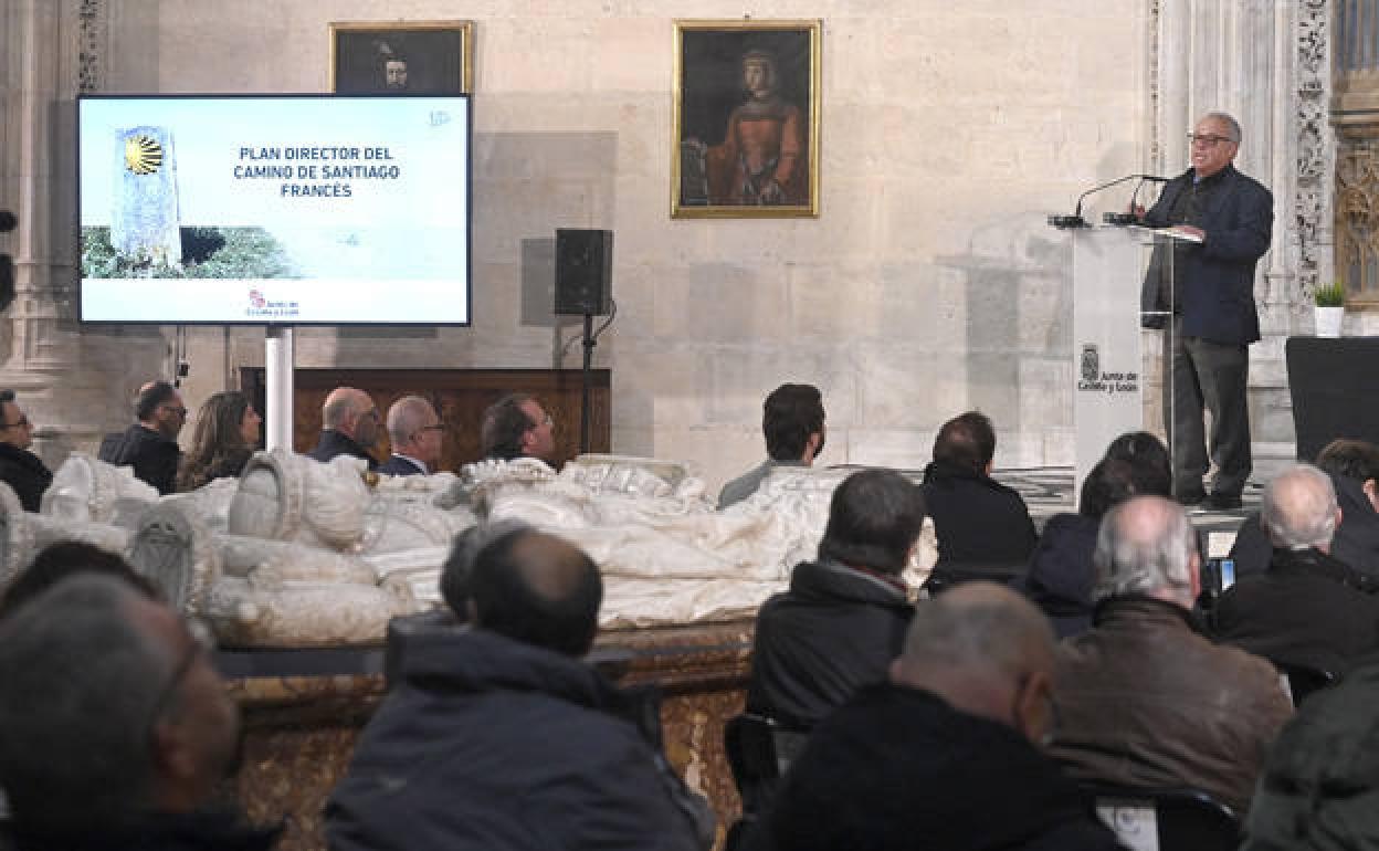 Gonzalo Santoja en la presentación del Plan Director del Camino de Santiago. 