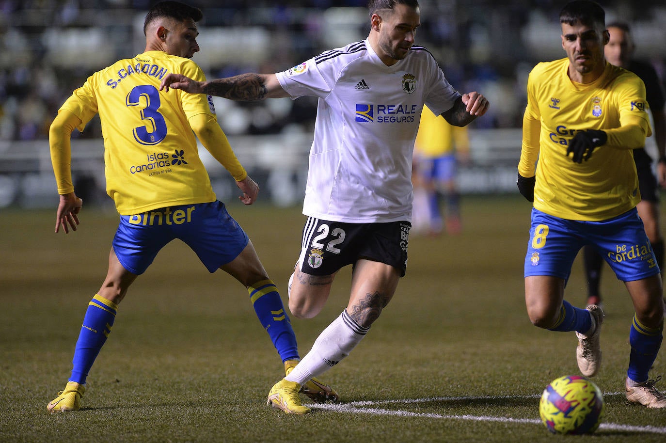 Imágenes del empate entre el Burgos CF y la UD Las Palmas este lunes en El Plantío