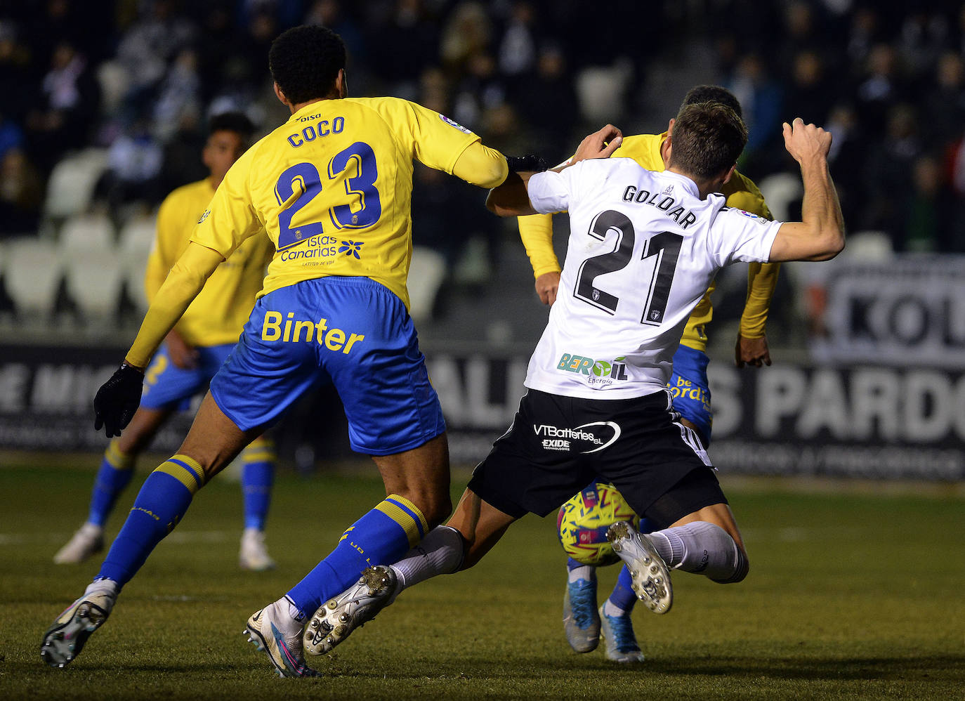 Imágenes del empate entre el Burgos CF y la UD Las Palmas este lunes en El Plantío