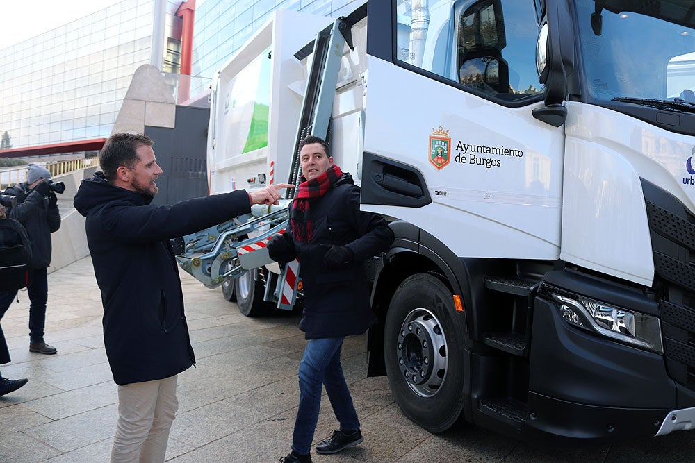 Fotos: Llegan a Burgos los nuevos vehículos para la recogida de basuras y la limpieza viaria