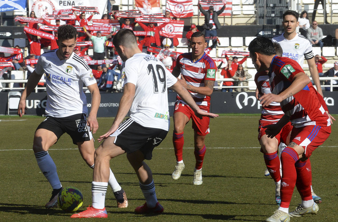 Imágenes de la derrota del Burgos CF ante el Granada CF este sábado en El Plantío