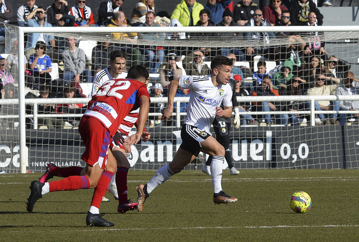 Imágenes de la derrota del Burgos CF ante el Granada CF este sábado en El Plantío