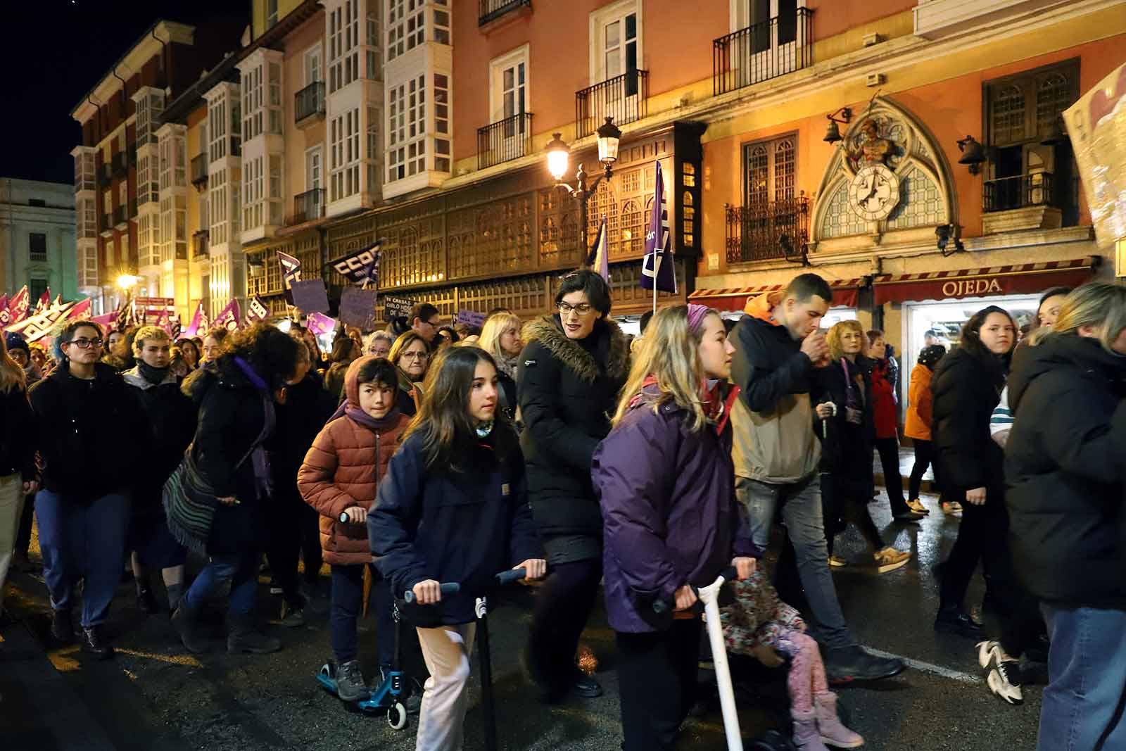 Fotos: El feminismo se echa a las calles de Burgos