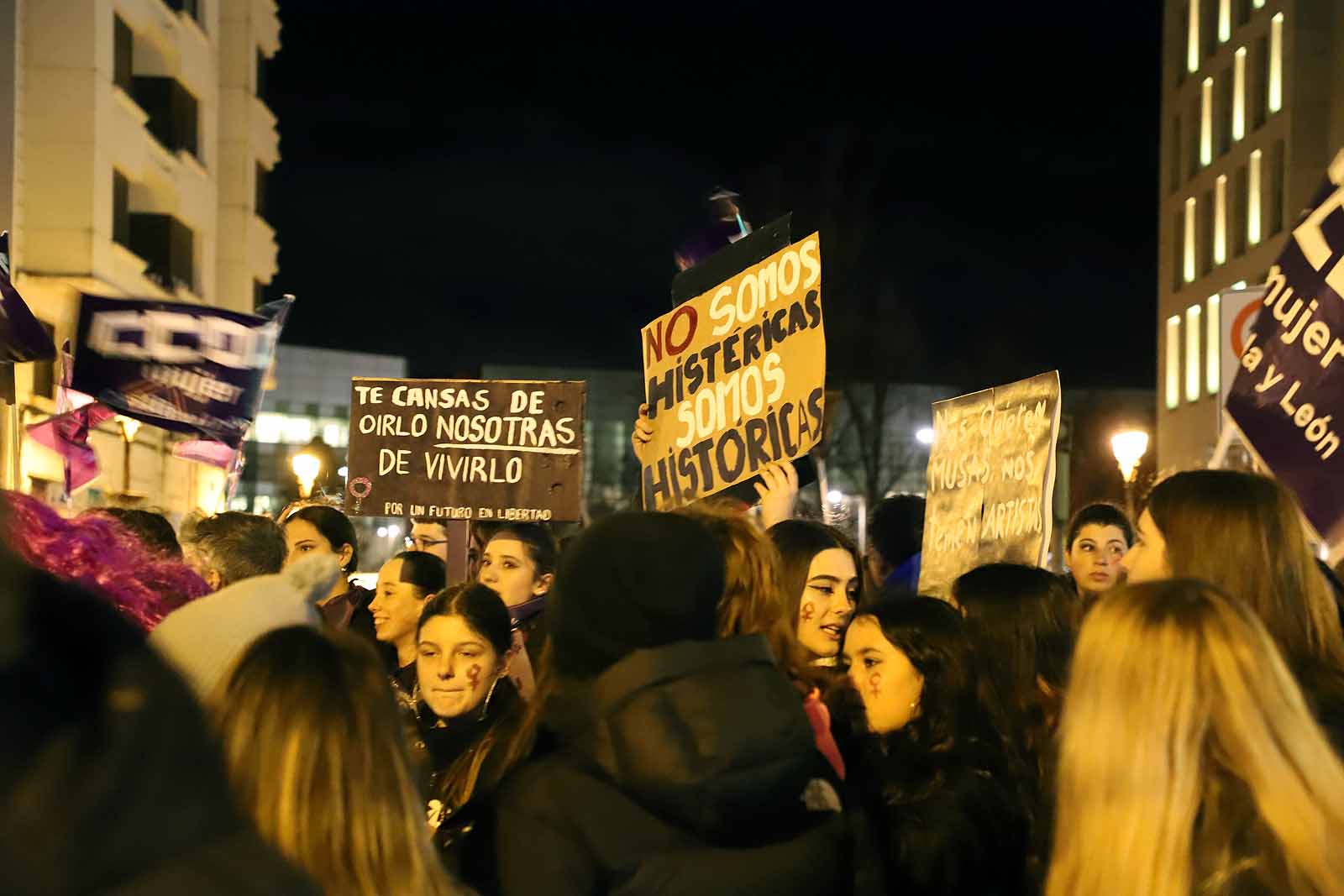 Fotos: El feminismo se echa a las calles de Burgos