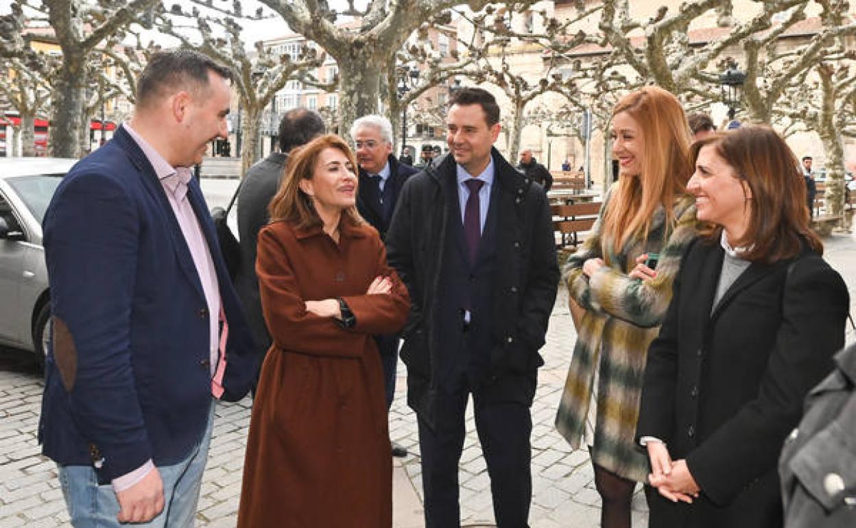 La ministra de Transportes ha estado en Briviesca este jueves.