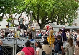 Bailes regionales en la Feria del Mimbre.