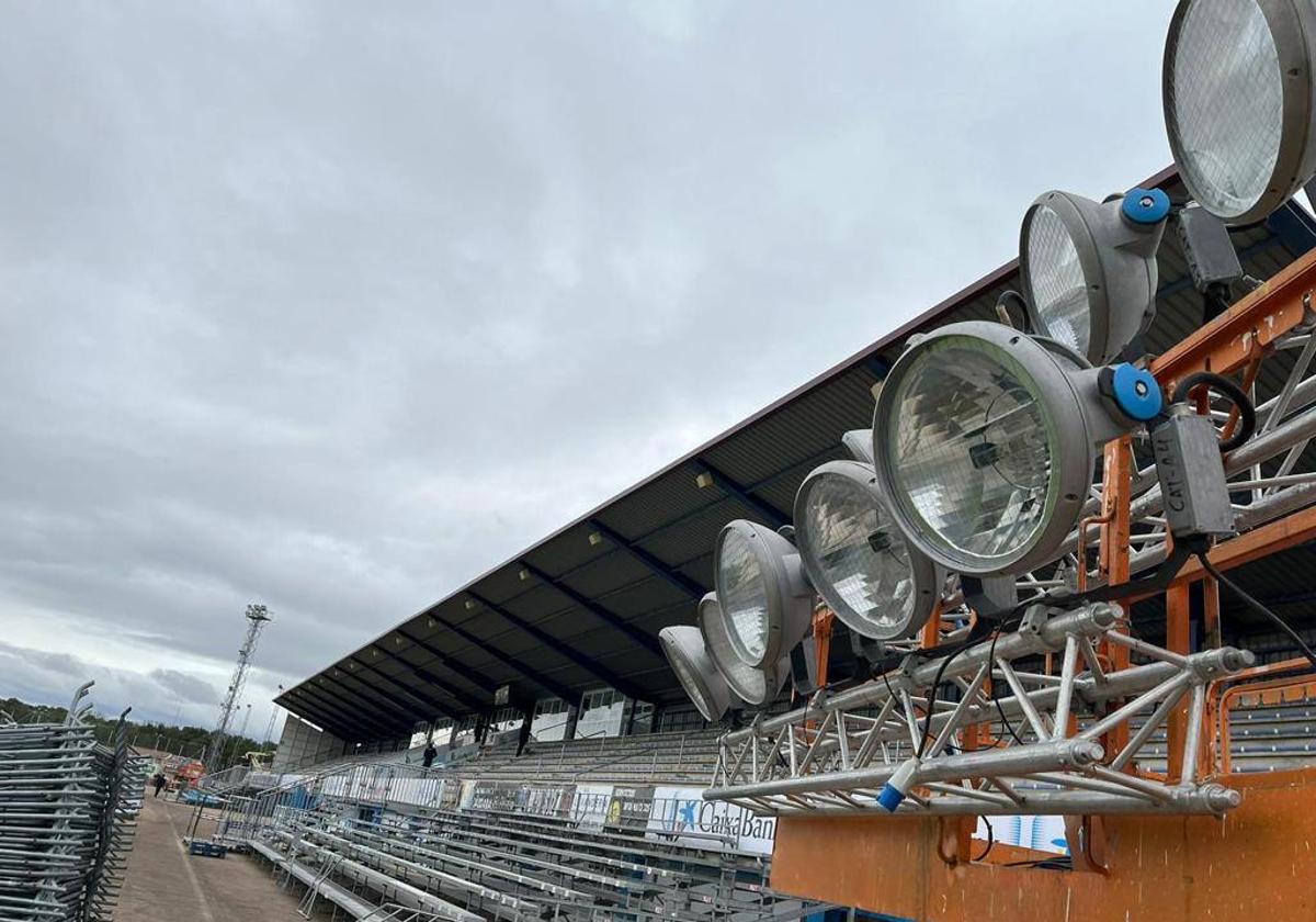 Así se prepara el estadio de la Arandina para recibir al Real Madrid