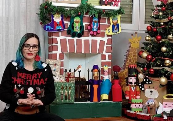 Elena Rodríguez explica la historia de los Reyes Magos.