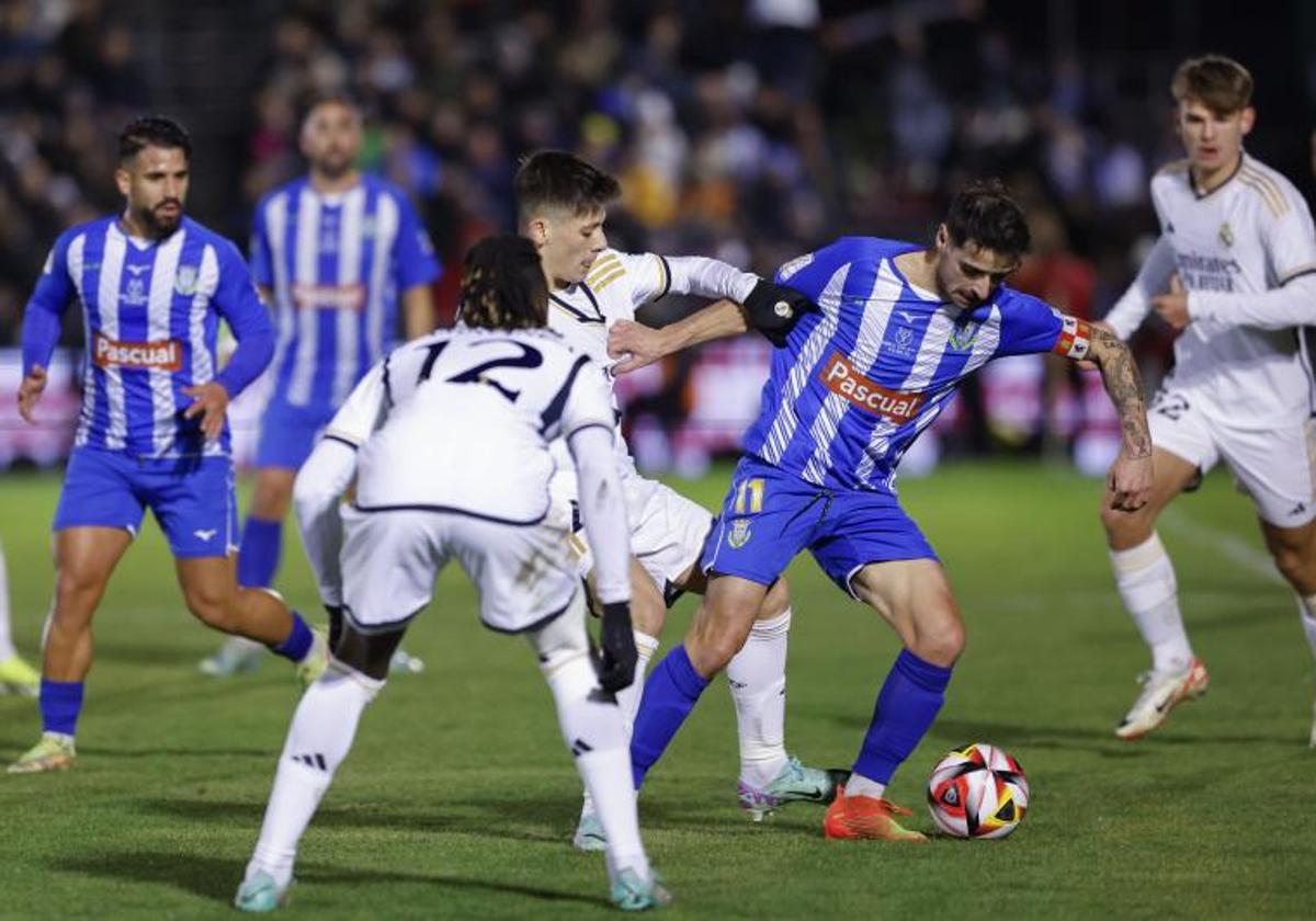 La Arandina aguantó más de 50 minutos al vigente campeón.