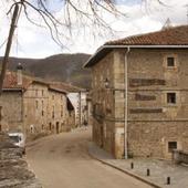 Un pueblo de la sierra burgalesa alquila casa por 212 euros mensuales