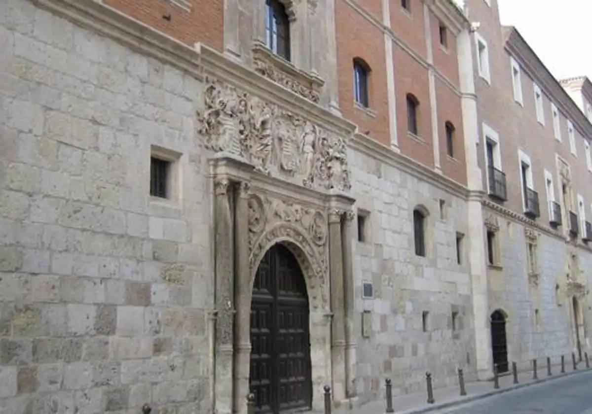 Fachada del Museo de Burgos