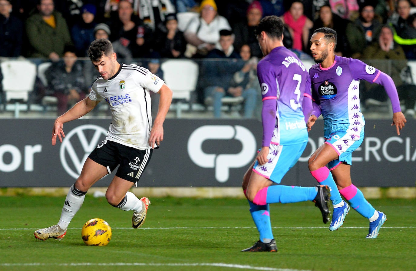 La victoria del Burgos CF en el derbi castellano, en imágenes