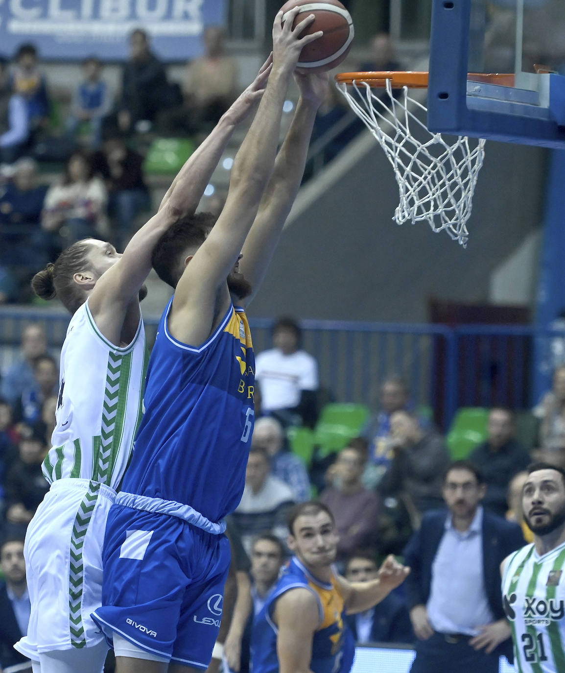 Derrota del San Pablo ante el Real Betis Baloncesto