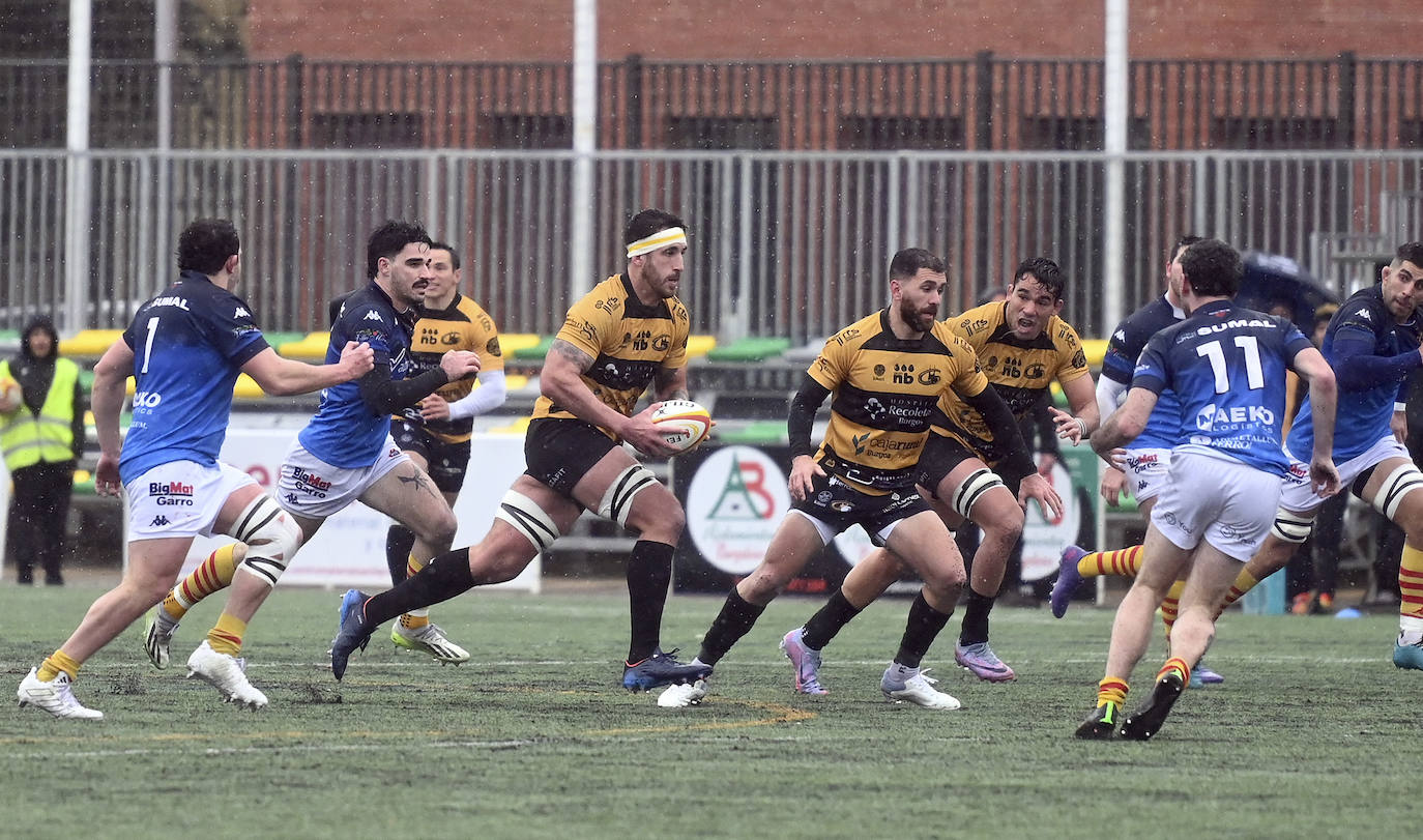 La victoria de Aparejadores Rugby Club ante la Santboiana, en imágenes