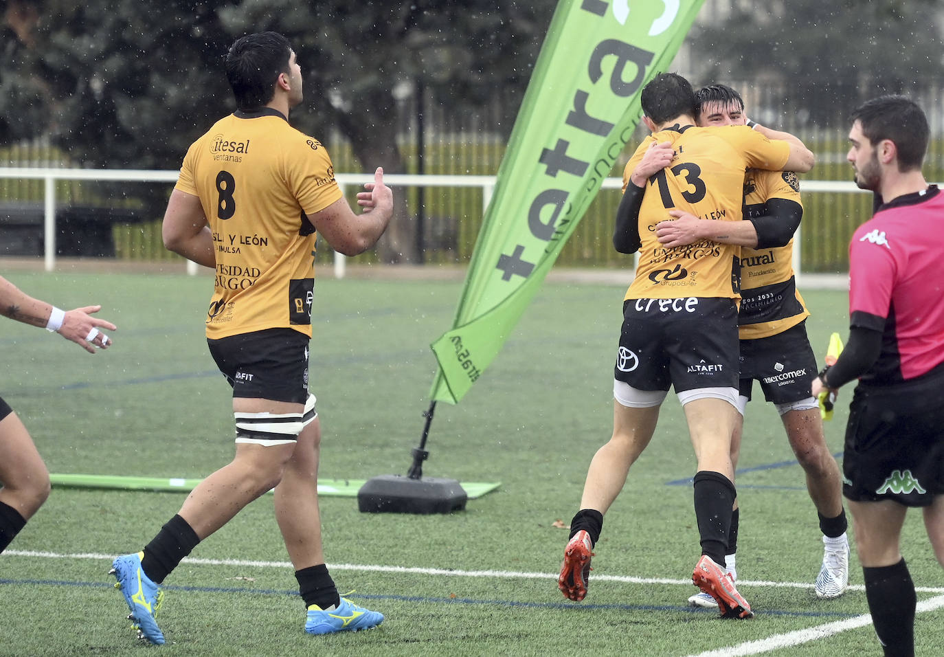 La victoria de Aparejadores Rugby Club ante la Santboiana, en imágenes