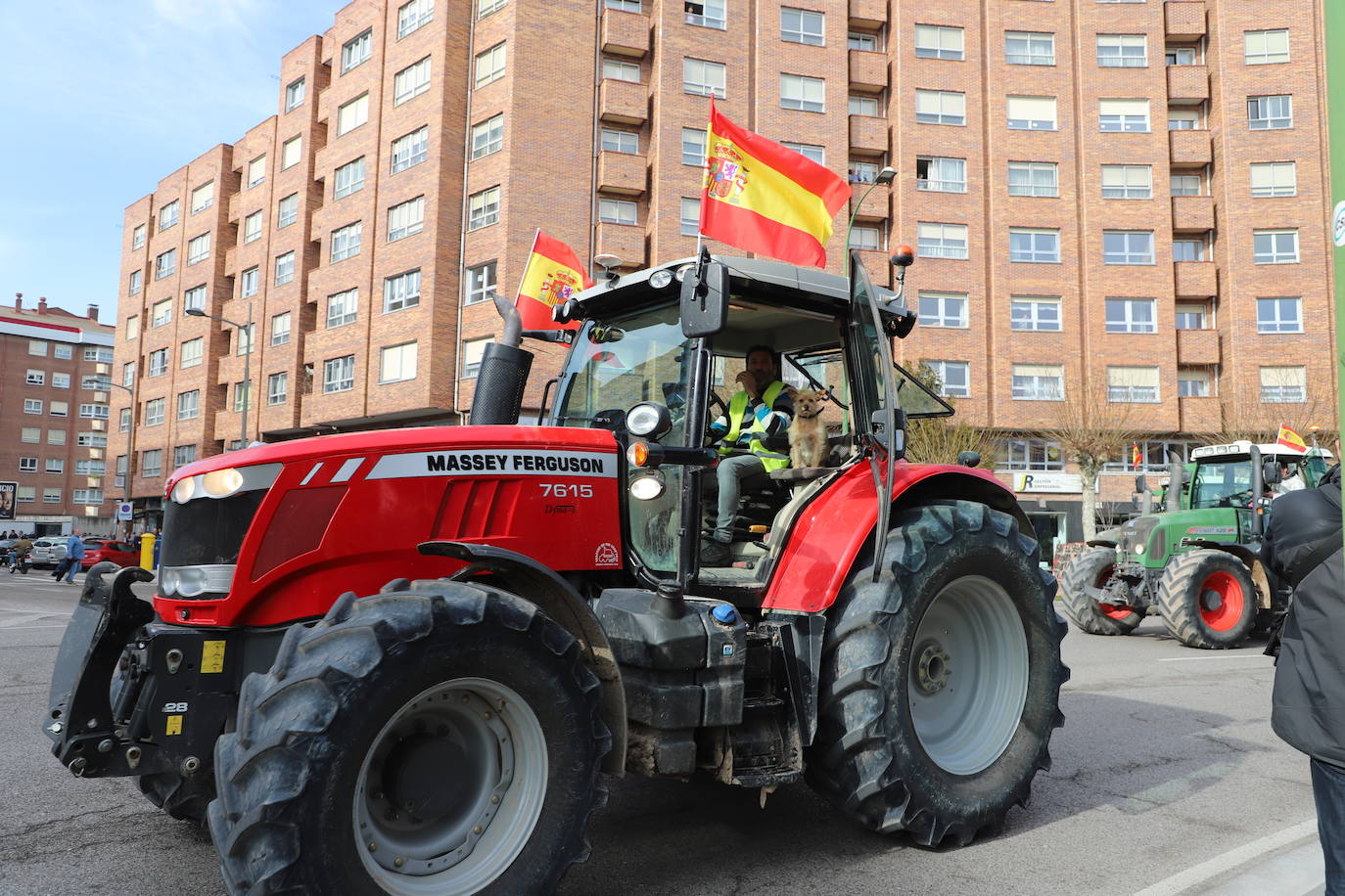 La tractorada en Burgos capital, en imágenes