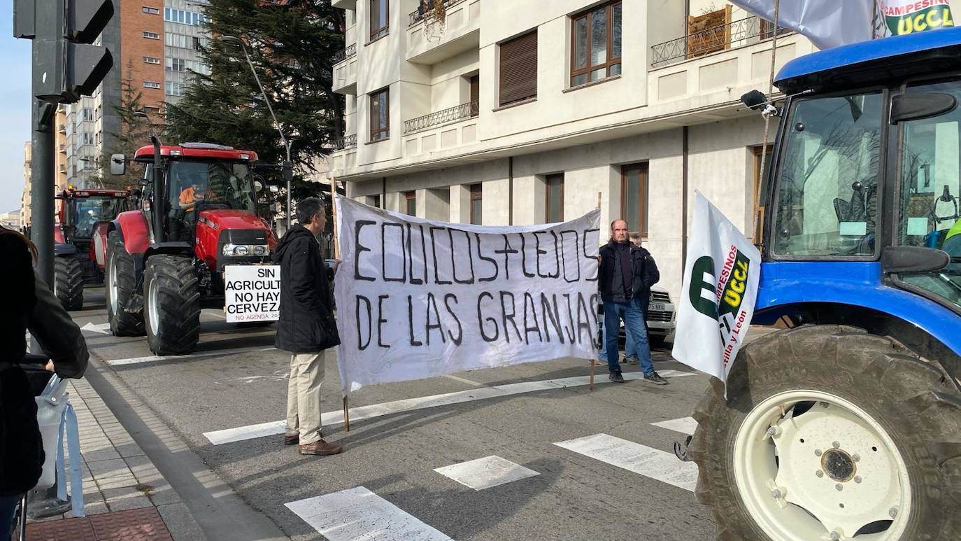 La tractorada en Burgos capital, en imágenes