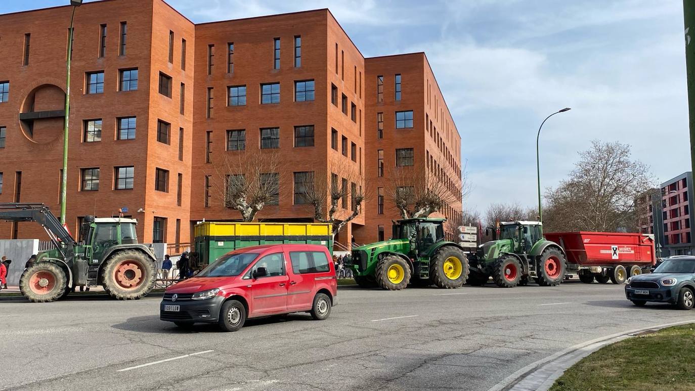 La tractorada en Burgos capital, en imágenes