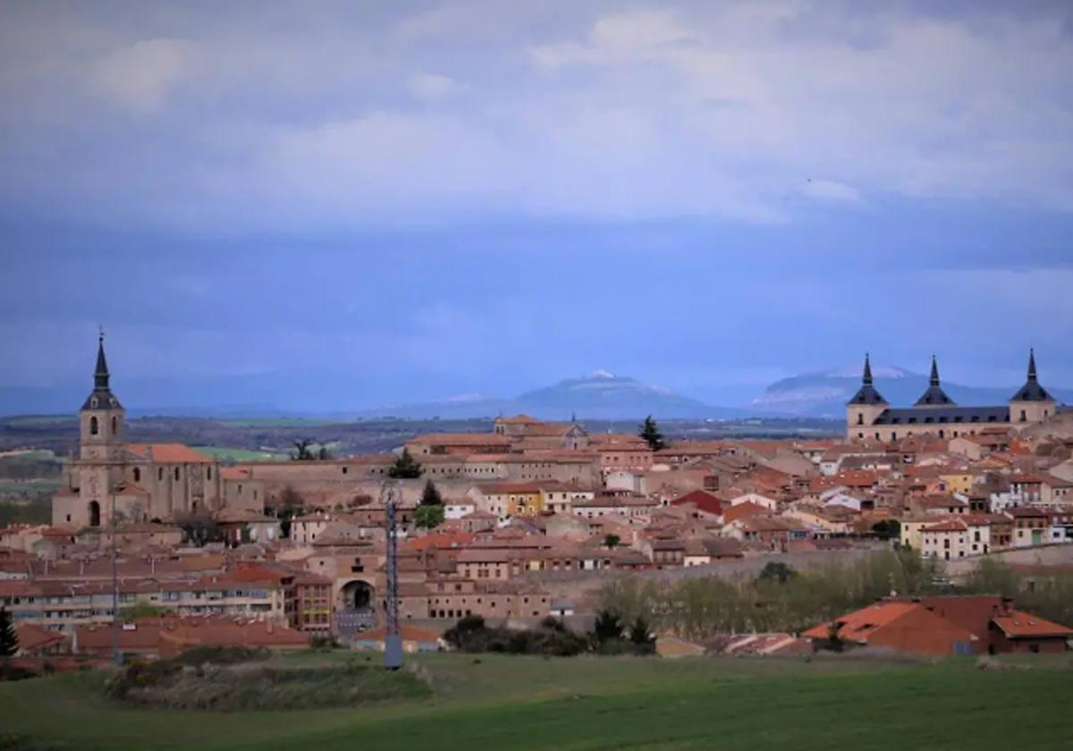 Vista general de Lerma, pueblo que busca potenciar su tejido artesanal y artístico.